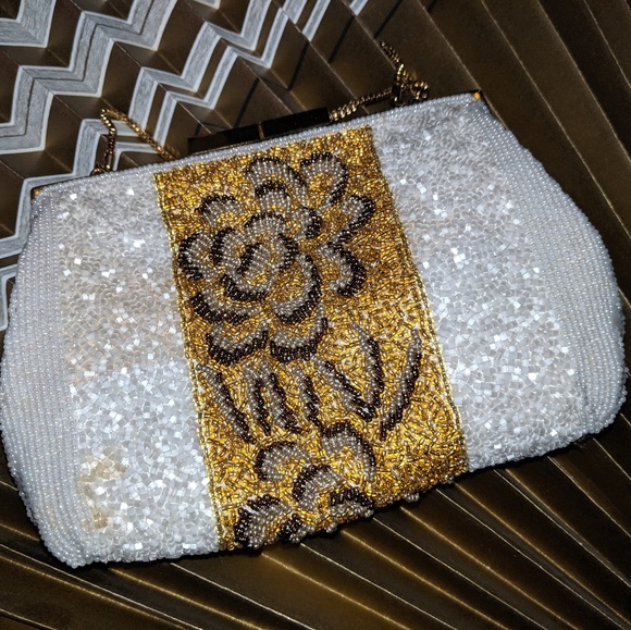 Purse - Picture 2 of 2